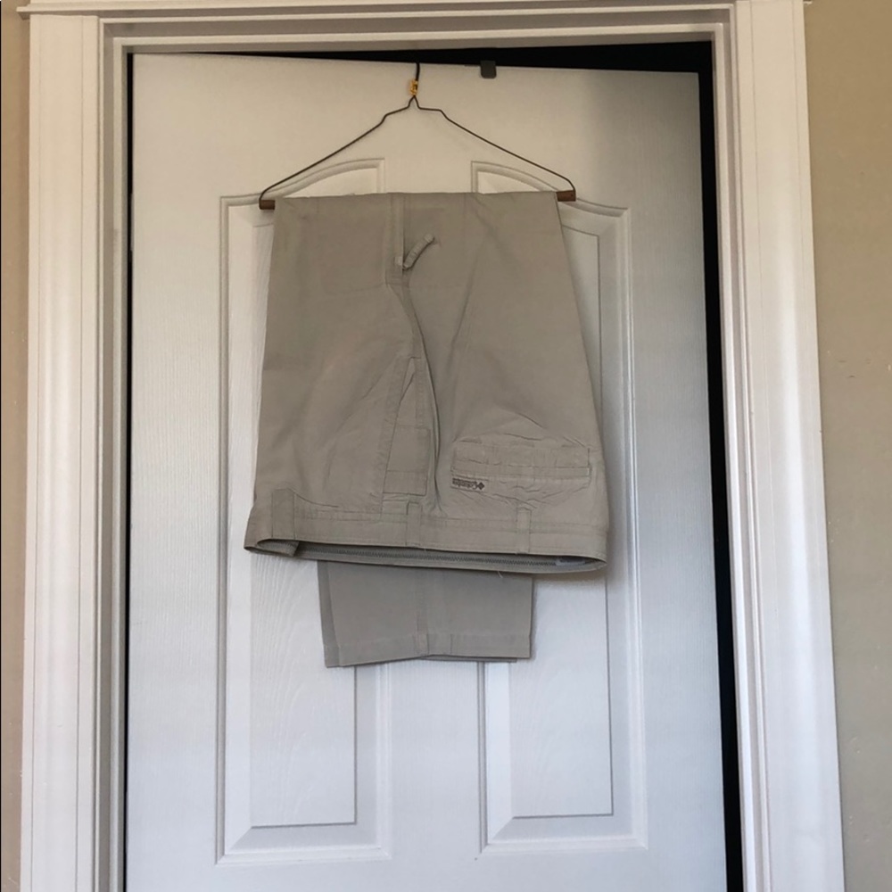 Columbia khaki cargo dress pants size 42